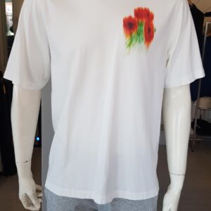 Elegant Kenzo white T-shirt featuring blurred poppy.