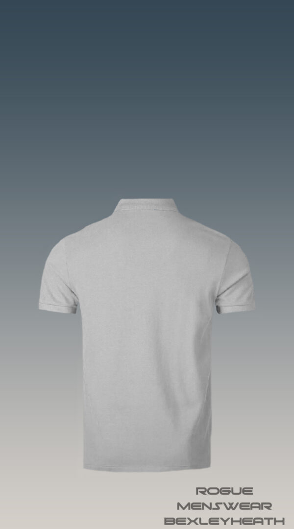 Luxurious Ralph Lauren polo shirt in grey with iconic white logo.